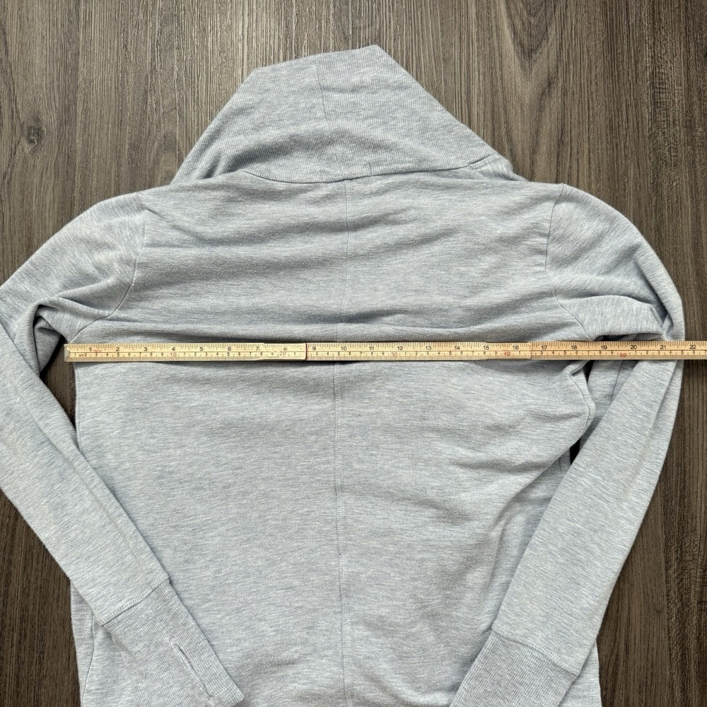 Athleta Womens Gray Heather Long Sleeve Open Front Cardigan Sweater Small - Picture 10 of 13